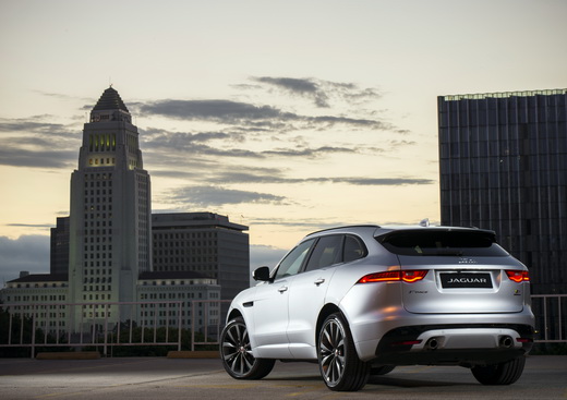 יגואר F-Pace